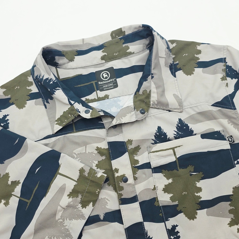 Backcountry Mens Large Pine Tree Print Short Sleeve Snap Shirt BCCZ2HB Gray Blue